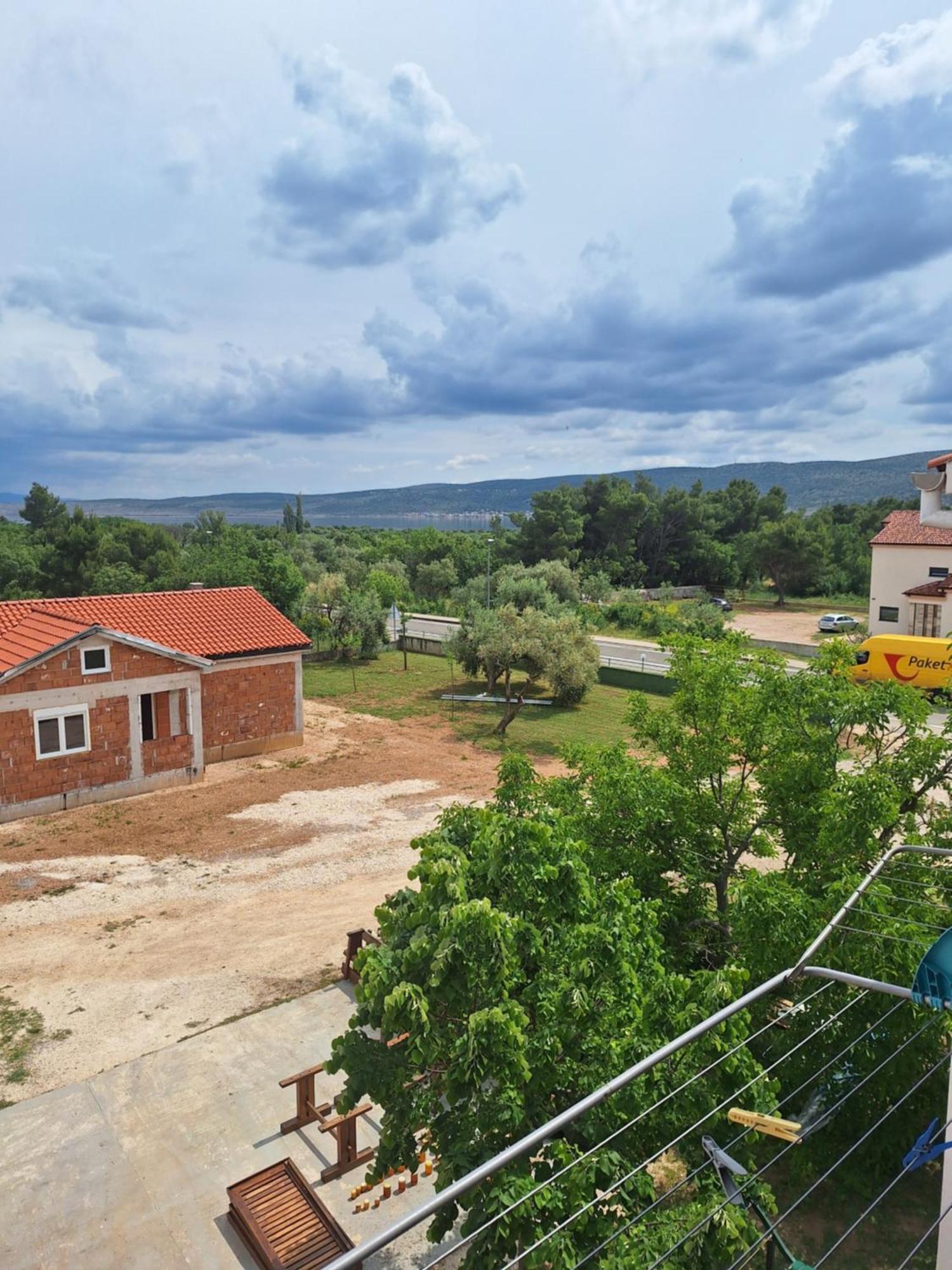 Apartmani Vesna Starigrad Paklenica Bagian luar foto